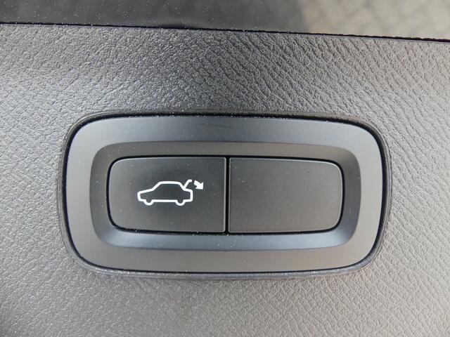 Volvo XC90 2.0 T5 AWD Inscription / 7 persoons