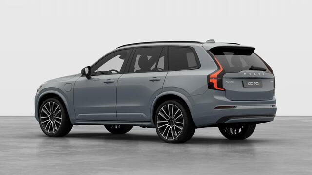 Volvo XC90 T8 Plug-in hybrid AWD Ultra Dark | Luchtvering | Bowers & Wilkins | 22"LM | Head-up Display | Standkachel | Extra getint glas | Panoramadak