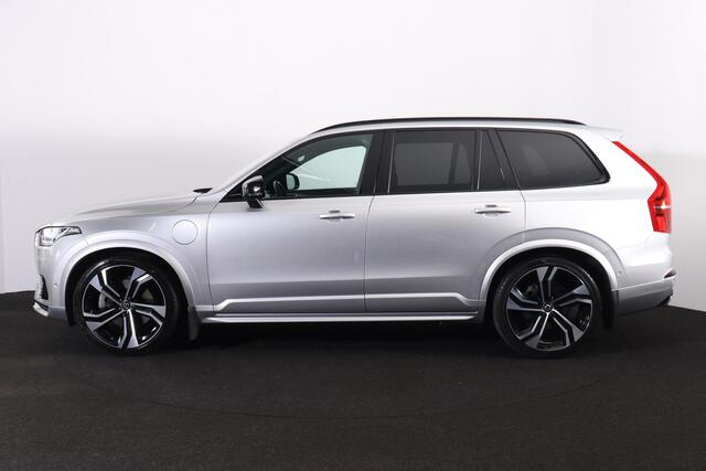 Volvo XC90 T8 Recharge AWD R-Design - Luchtvering - Panorama/schuifdak - IntelliSafe Assist & Surround - Bowers & Wilkins audio - 360º Camera - Adaptieve LED koplampen - Verwarmde voorstoelen, stuur & achterbank - Draadloze tel. lader - Head up display - Apple Carpl