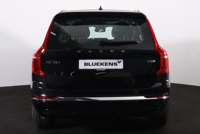 Volvo XC90 T8 Recharge AWD Ultra Bright - LONG RANGE - Panorama/schuifdak - IntelliSafe Assist & Surround - Harman/Kardon audio - Adaptieve LED koplampen - Parkeercamera achter - Verwarmde voorstoelen, stuur & achterbank - Parkeersensoren voor & achter - Elektr. bed