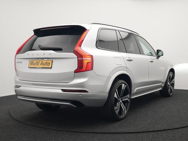 Volvo XC90 T8 Recharge AWD R-Design Plug In Hybrid 394pk 7 Persoons Dealer O.H. PHEV | Lederen Sportstoelen Memory | Pilot Assist | Harman Kardon | Adaptive Cruise | Navigatie | Apple Carplay | Camera | Virtual | L.M. 22" | DAB |