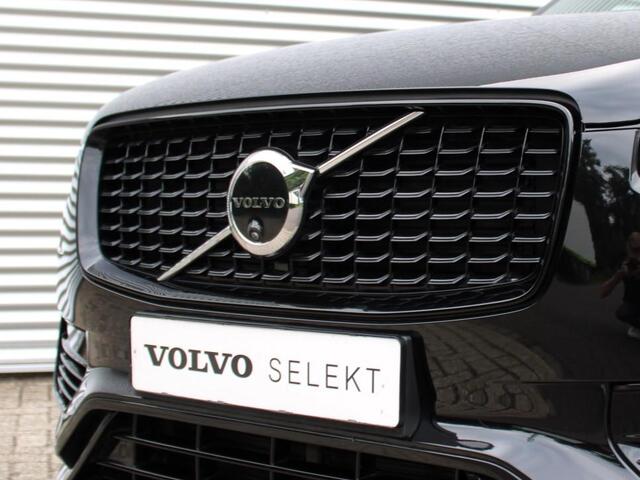 Volvo XC90 2.0 T8 Recharge AWD Ultra Dark / Trekhaak / Luchtvering / Bowers & Wilkins / Head-Up Display / 360 Camera / Panoramadak / BLIS / 22 Inch /
