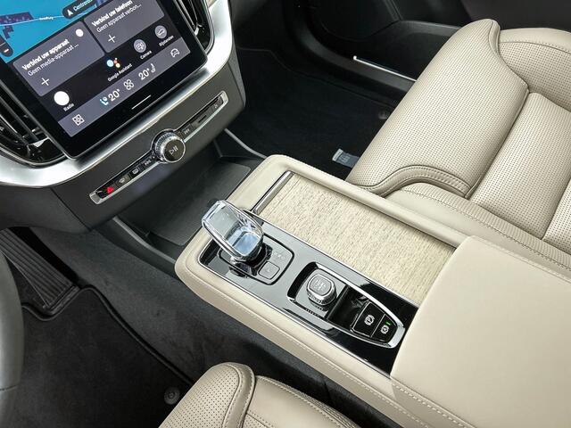 Volvo XC90 2.0 T8 AWD Ultra Dark | Luchtvering Massage | Nappa Ventilatie|