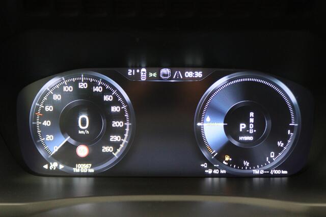 Volvo XC90 2.0 T8 Recharge Long Range AWD R-Design Panoramadak, Luchtvering, Bower & Wilkens, 360° Camera, Head-Up, Trekhaak