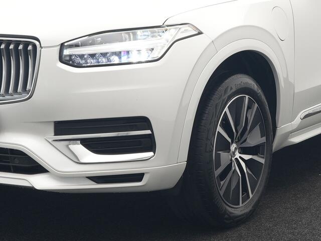 Volvo XC90 T8 Recharge AWD Core Bright Plug In Hybrid 456pk 7-Persoons Dealer O.H PHEV | Trekhaak Af Fabriek | Adaptive Cruise | Camera | Lederen Sportstoelen Memory & Verwarmd | Google Assistent | Apple Carplay | Stuur Verwarmd | Virtual | Blis | Navigatie | DAB |