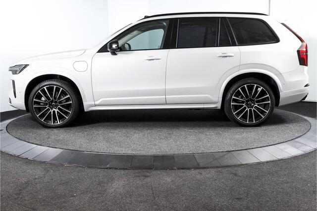 Volvo XC90 2.0 T8 Plug-in hybrid AWD Ultra Dark 310 PK - Automaat | Leder Pakket | S/K-Panodak | Luchtvering | Bowers & Wilkins | Elek. Stoel-+massage+verwarming & Ventilatie | Head-Up | Adapt. Cruise | 360 Camera | Google +App. Connect | 22" Diamond Cut | 7772