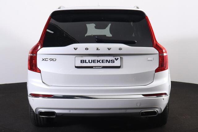 Volvo XC90 T8 Recharge AWD Inscription - IntelliSafe Assist & Surround - 360º Camera - Harman/Kardon audio - Adaptieve LED koplampen - Verwarmde voorstoelen, stuur & achterbank - Parkeersensoren voor & achter - Elektr. bedienb. voorstoelen met geheugen - Draadloze t