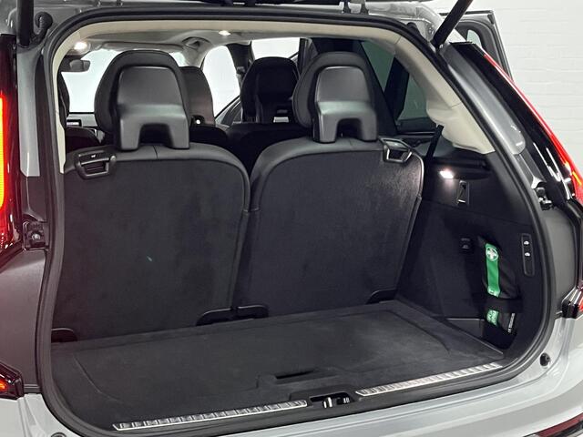 Volvo XC90 2.0 T8 Plug-in hybrid AWD Ultra Dark Luchtvering | Open dak | Massage | Adapt. cruise | Head-up | Stoelventilatie/-verwarming