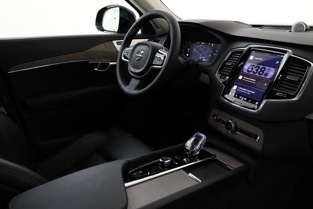 Volvo XC90 T8 PLUG-IN HYBRID AWD ULTRA DARK [MY25] *FULL OPTIONS!* -PANO.DAK|BOWERS&WILKINS|GEVENT.LEDER+MASSAGE|LUCHTVERING|360°CAM|TREKHAAK|NL.AUTO